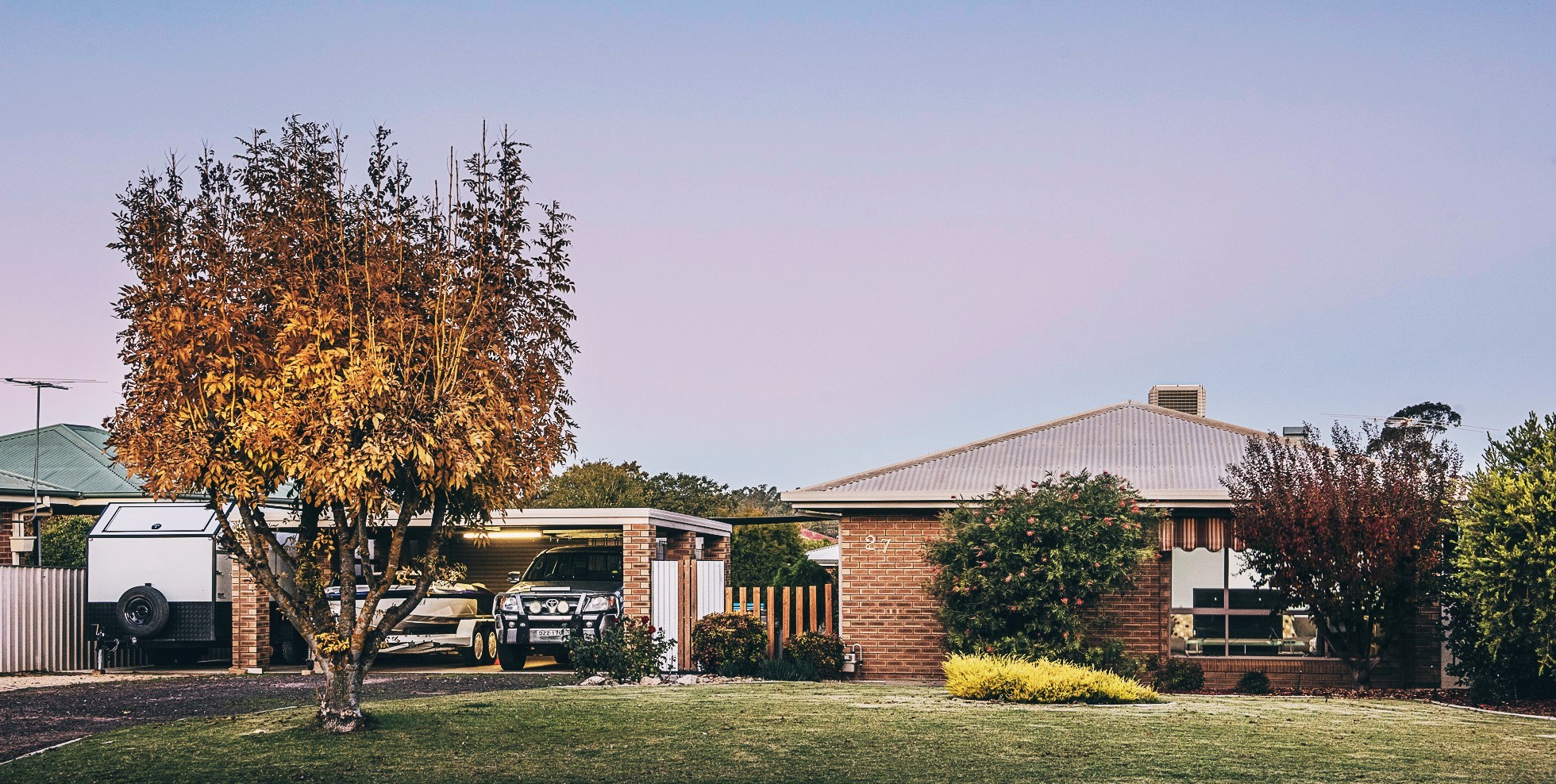 COROWA Border Property Exchange