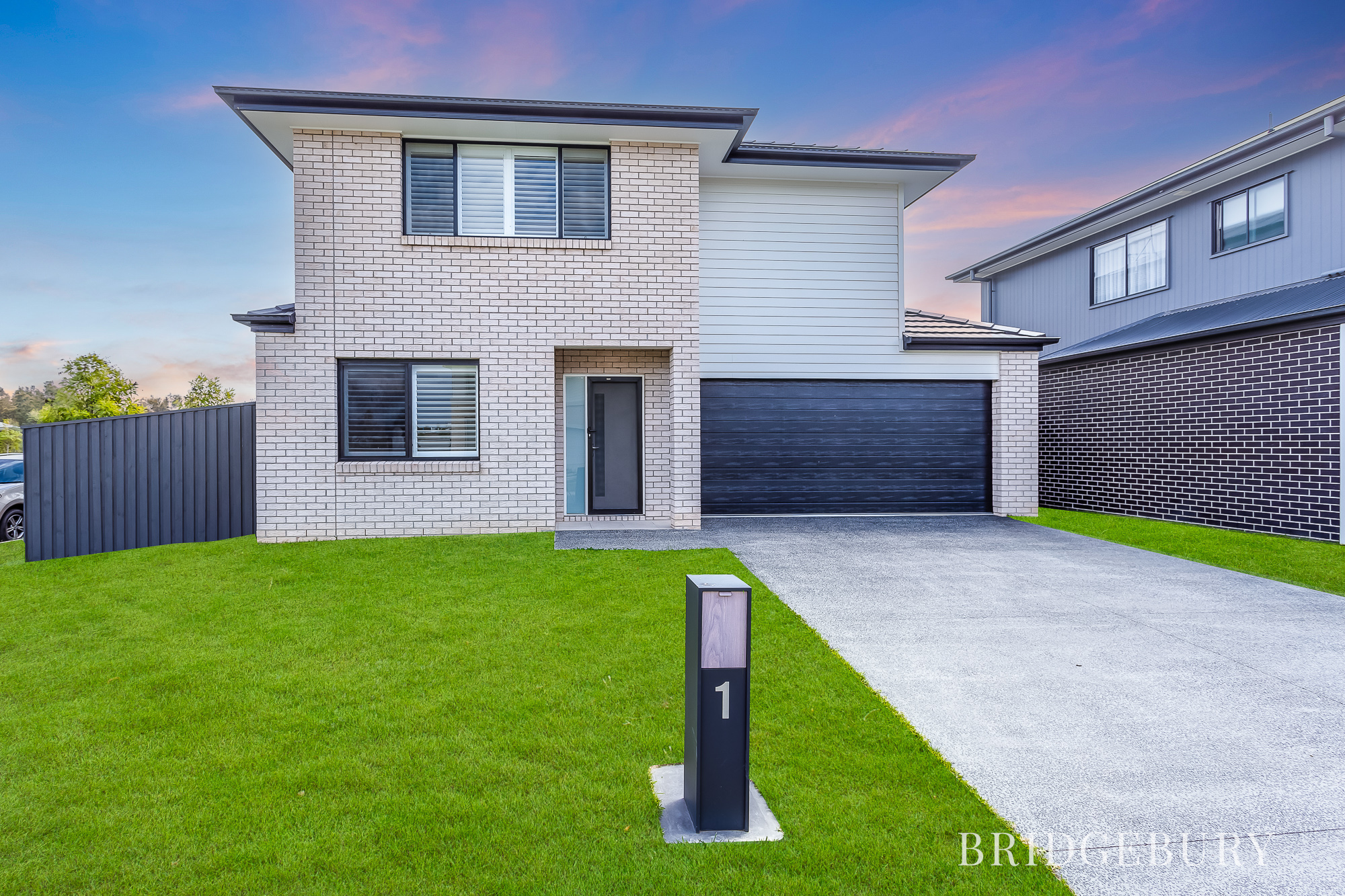 Spectacular family home near the lake in Capestone! - Bridgebury Real ...