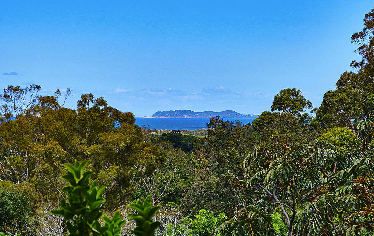 39 Yalla Kool Dr, Ocean Shores NSW 2483