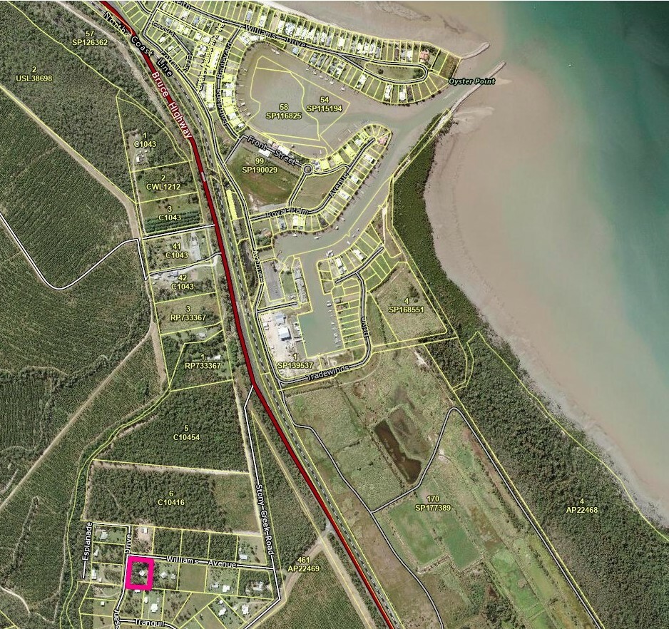 Cardwell & District Real Estate Large three bedroom rural residence