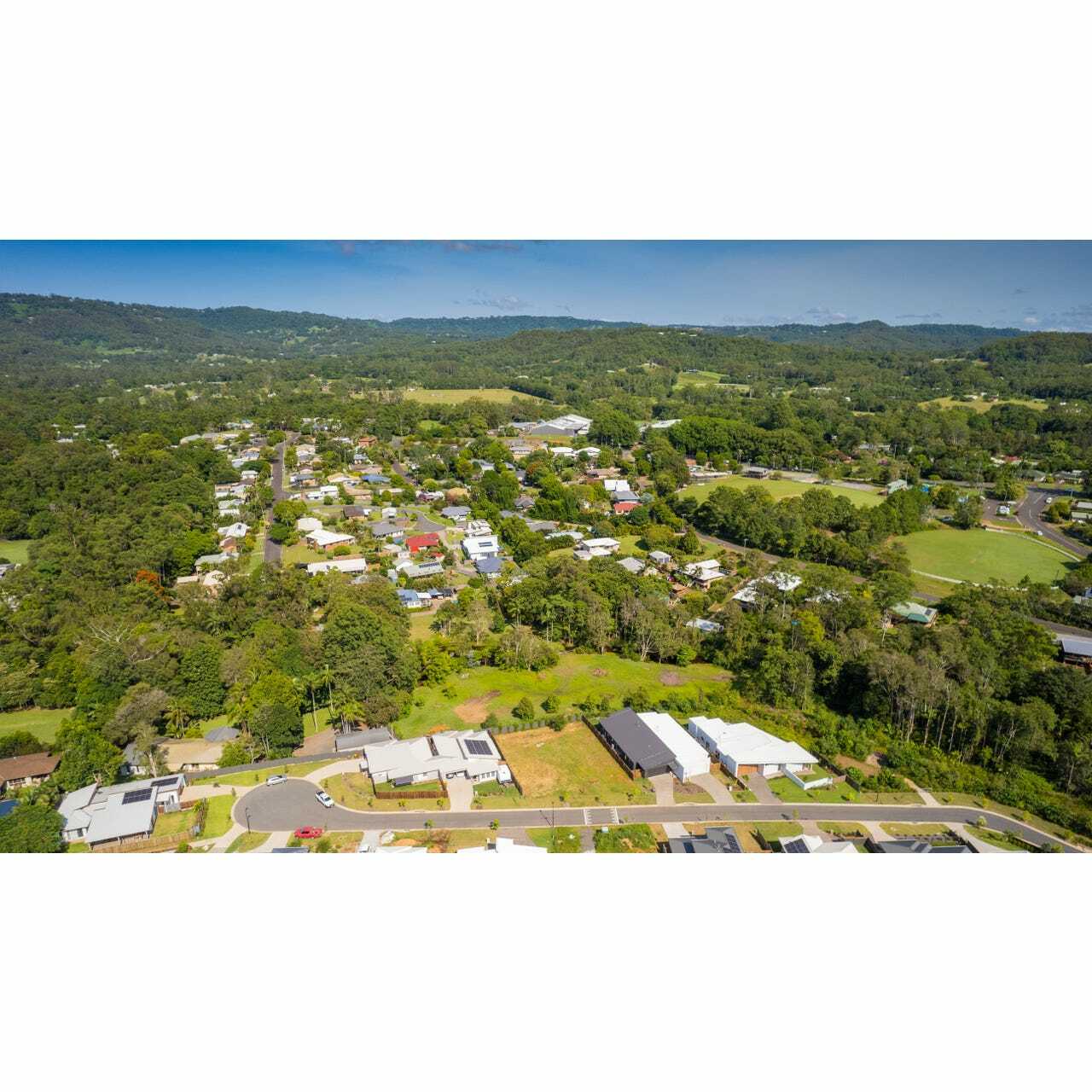 Craig Barnby Real Estate Location...Location...Large 808m2 Palmwoods