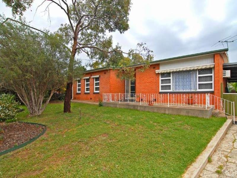 9 Brown Street, Northfield