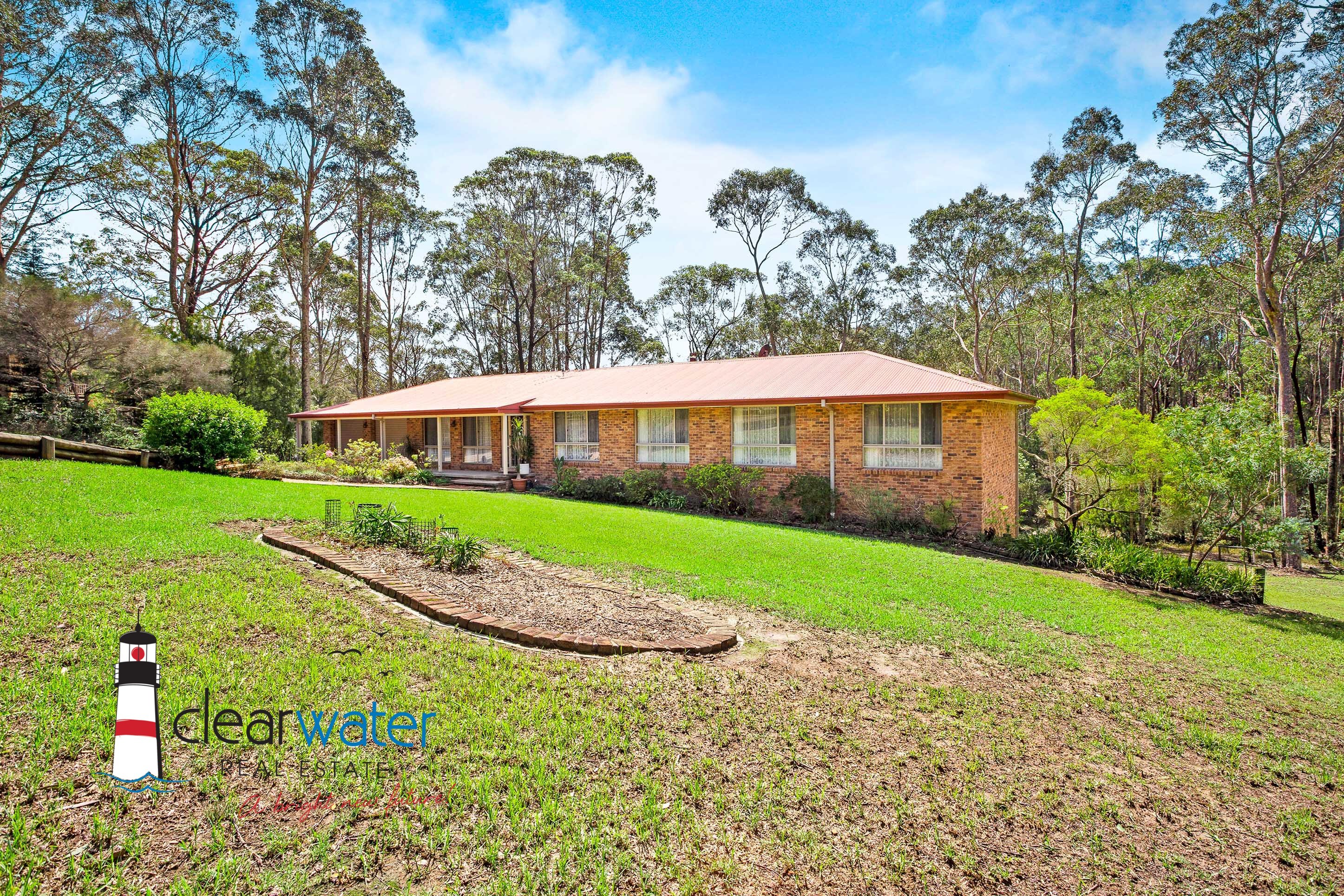 Clearwater Real Estate Family Home in Sought After Area Moruya Heads