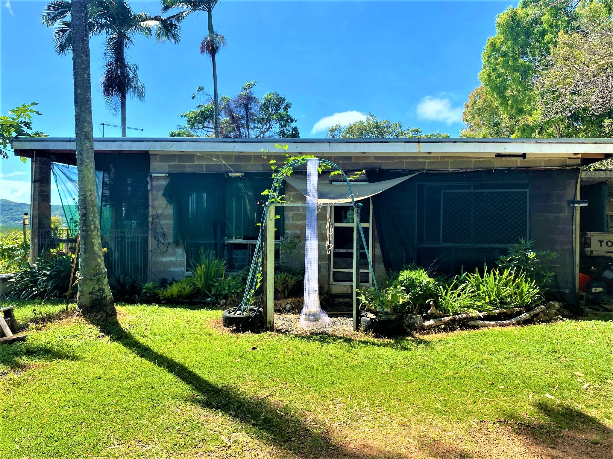 Cooktown Platinum Realty 2 Dwellings on Acerage with Views of the