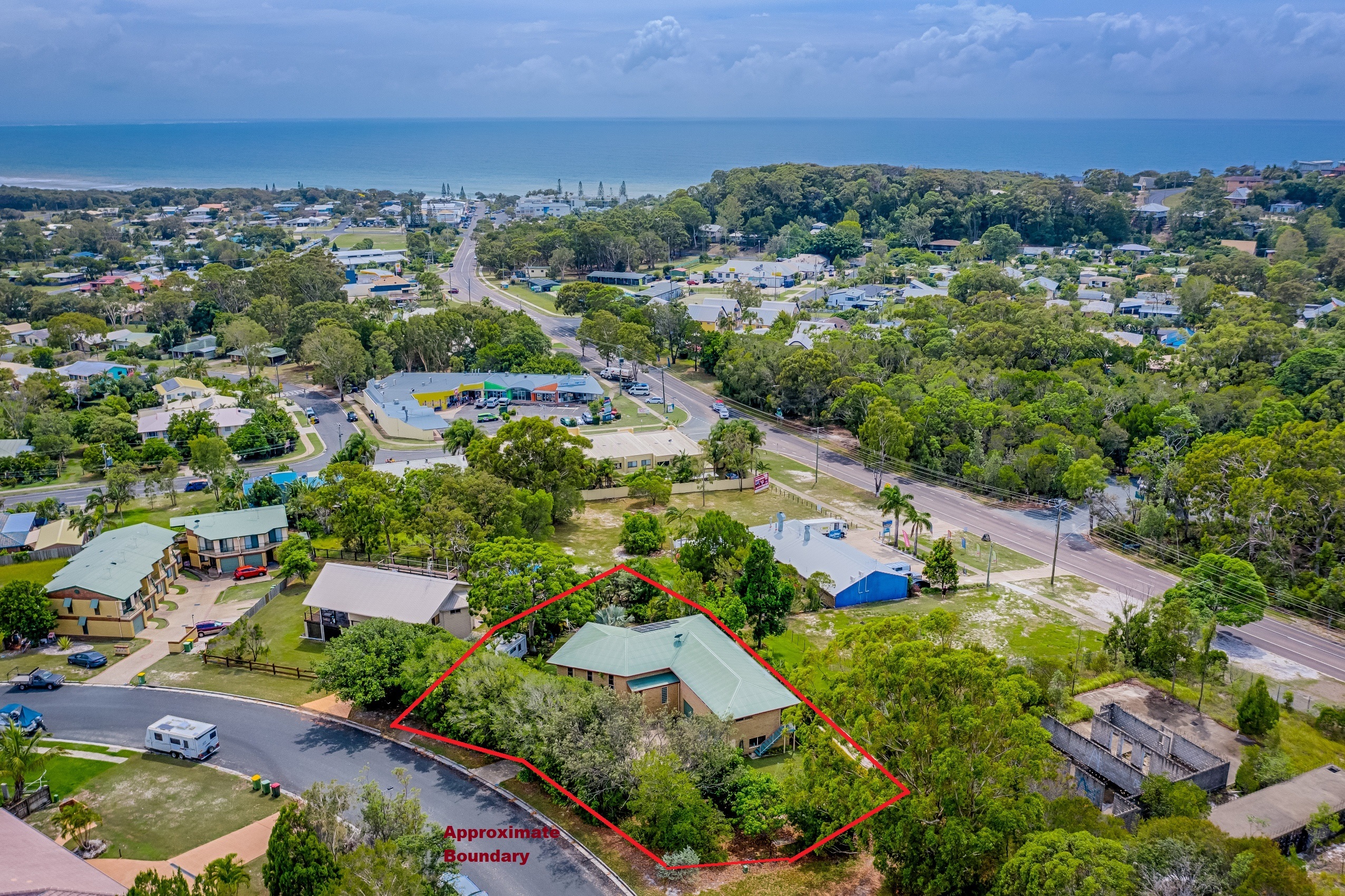 Cooloola Coast Realty Huge Family Home on 1278m2 block