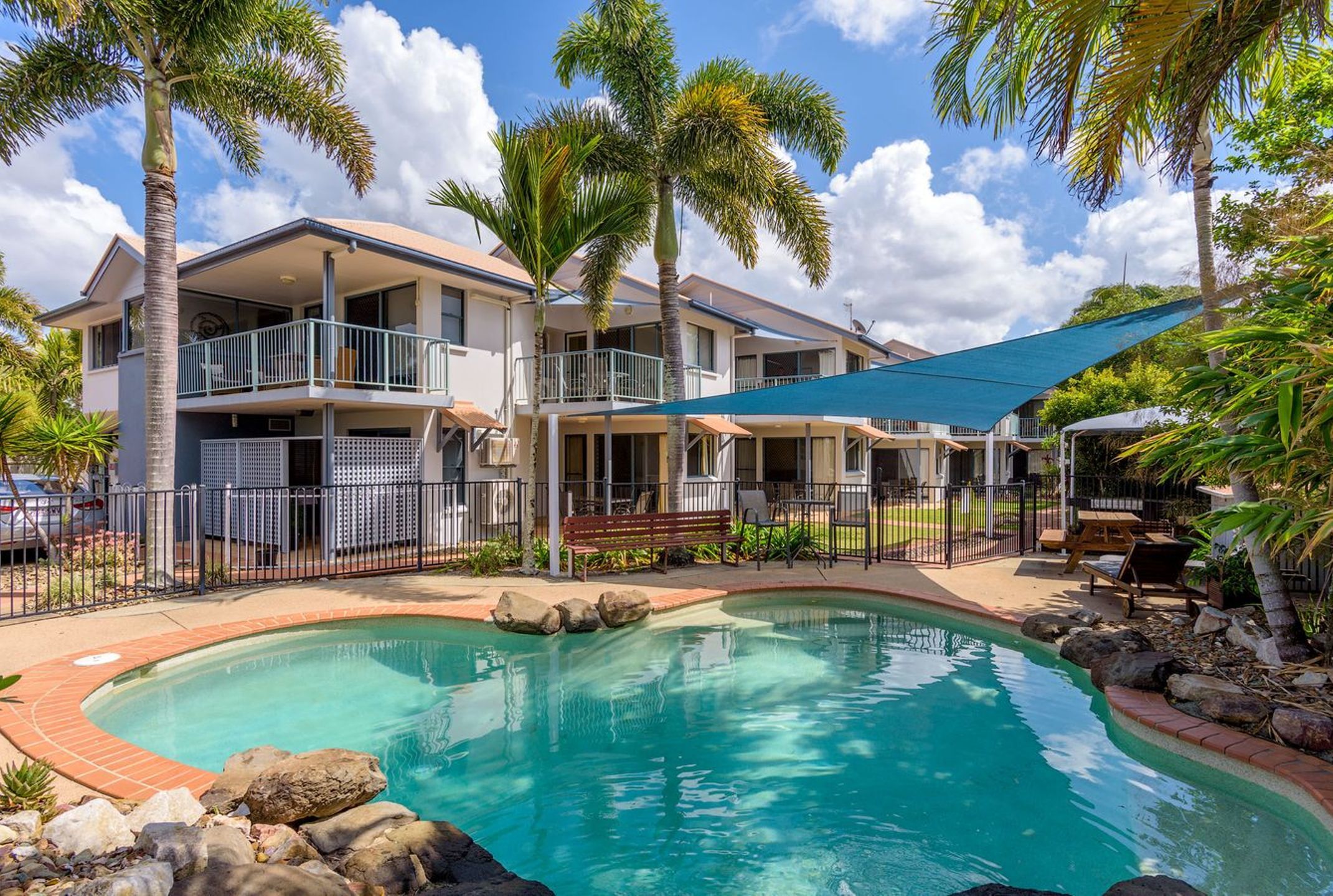 Cooloola Coast Realty BAYSIDE BEAUTY. WALK TO THE MARINA. VIEWS.