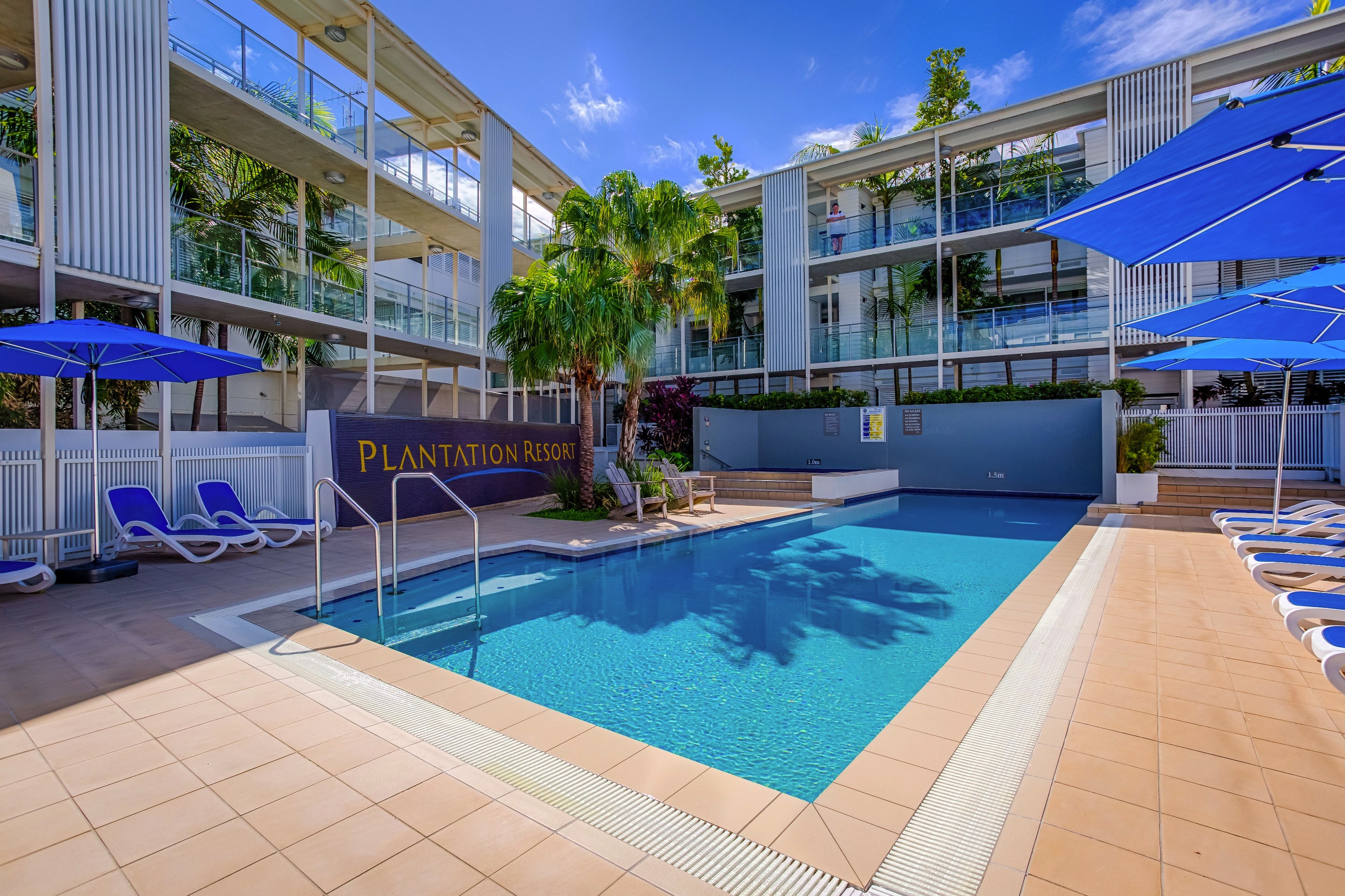 Cooloola Coast Realty Heart of Town. Resort Unit