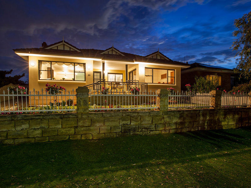 30 Fraser Street, East Fremantle