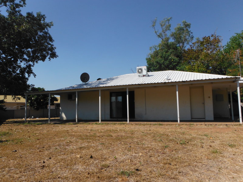 4 Rosella Close