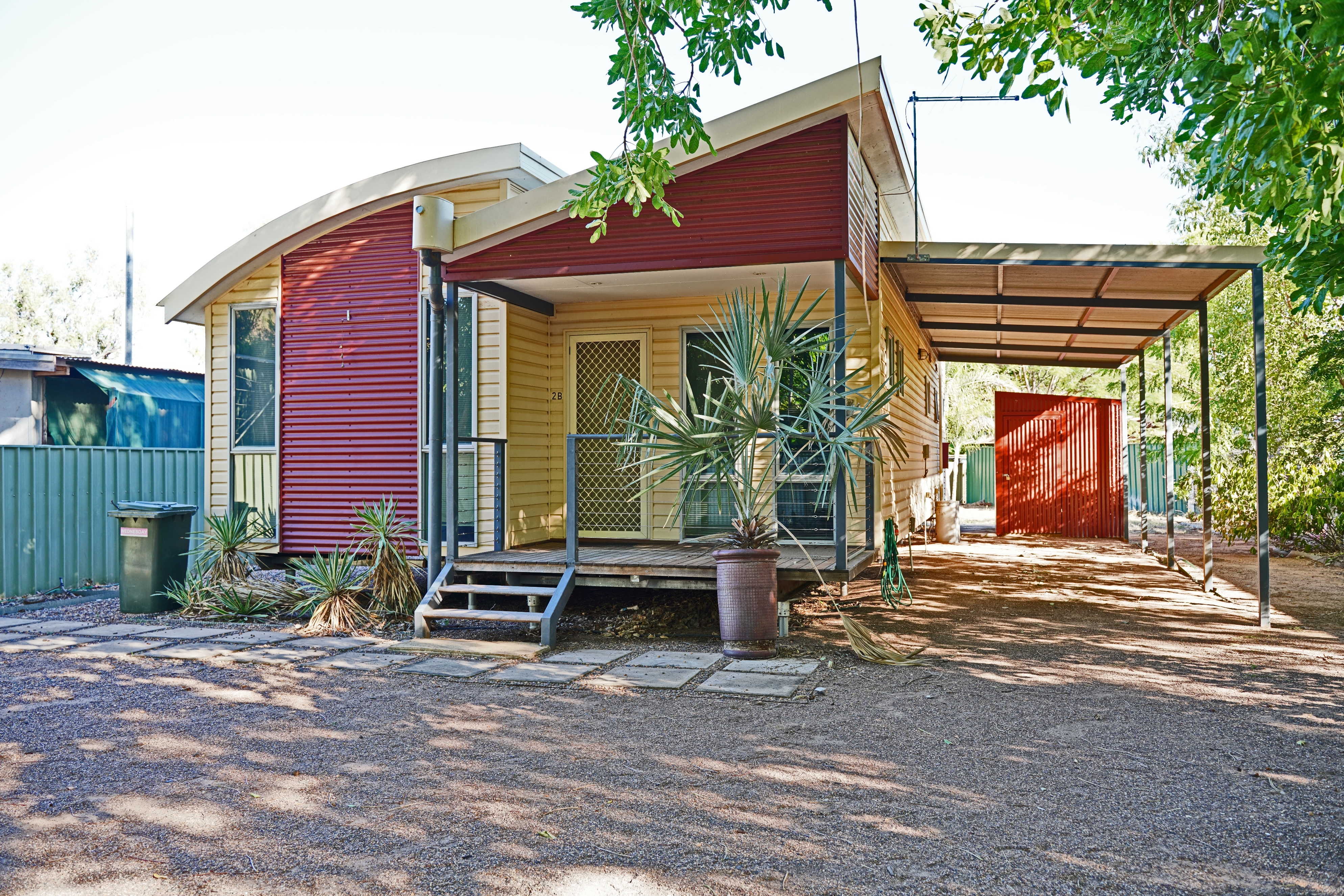 2 Dwellings 1 Block East Kimberley Real Estate