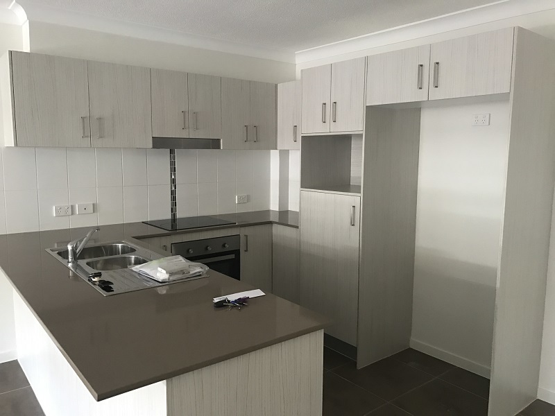 Empire Property Management & Sales GREAT LOCATION! 2 BEDROOM APARTMENT!