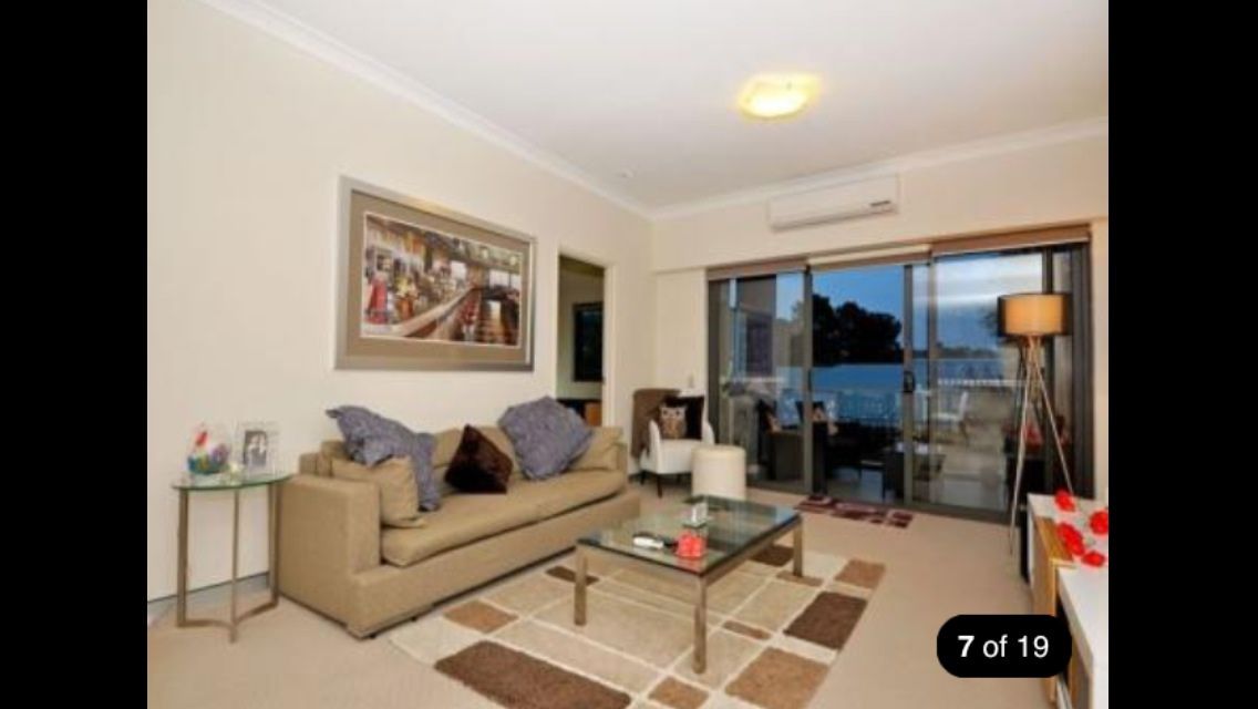 18, 2 Walsh Loop, Joondalup