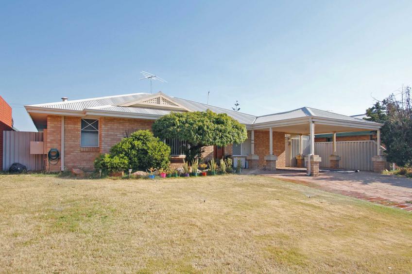 31 Whithorn Circle, Kinross