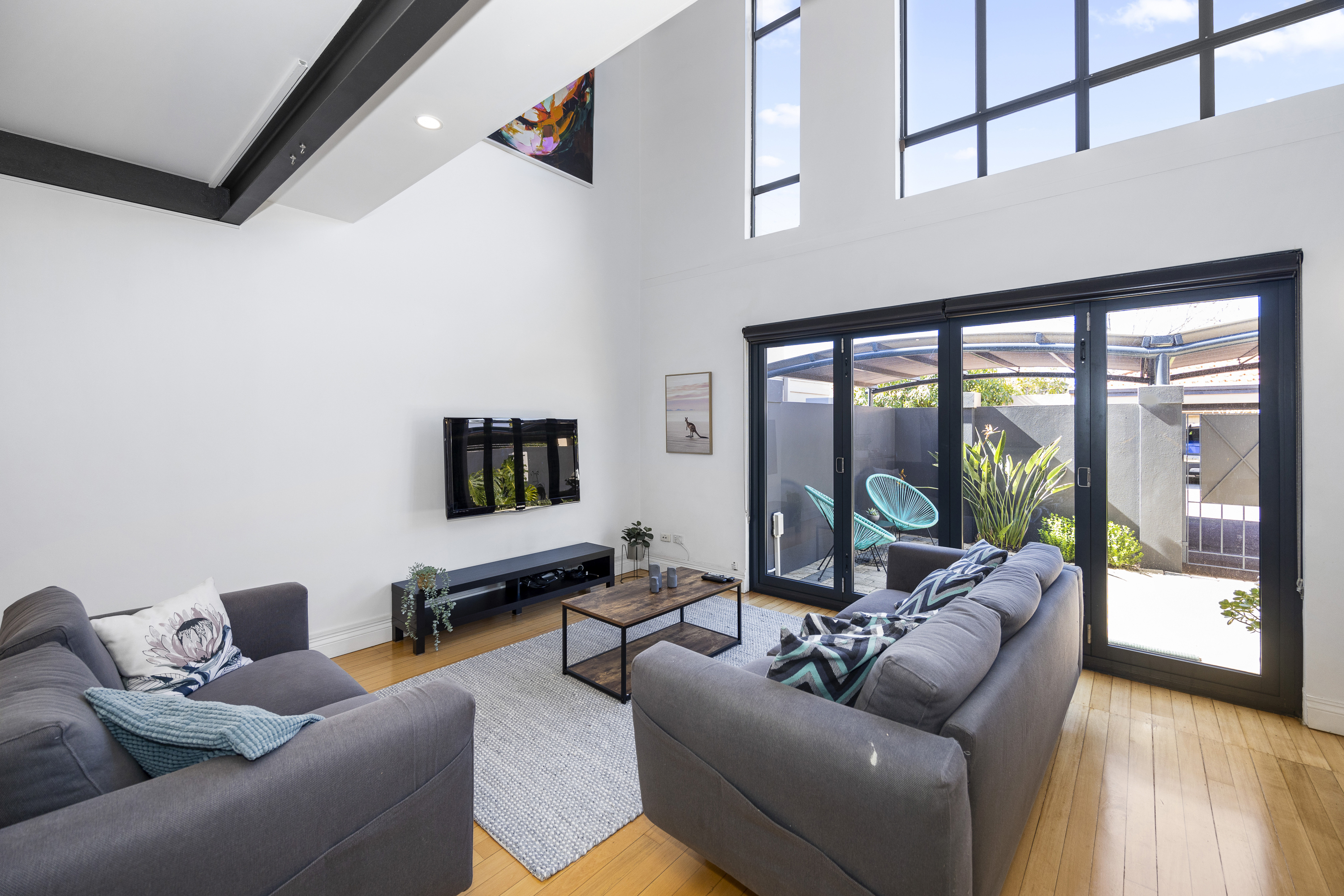 Unit 2, 437 Cambridge St, Floreat