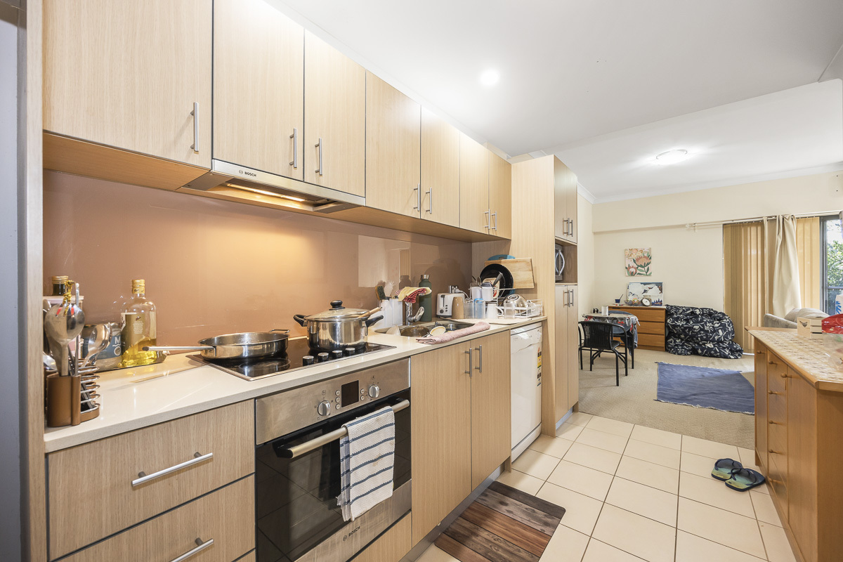 Unit 5, 2 Walsh Loop, Joondalup