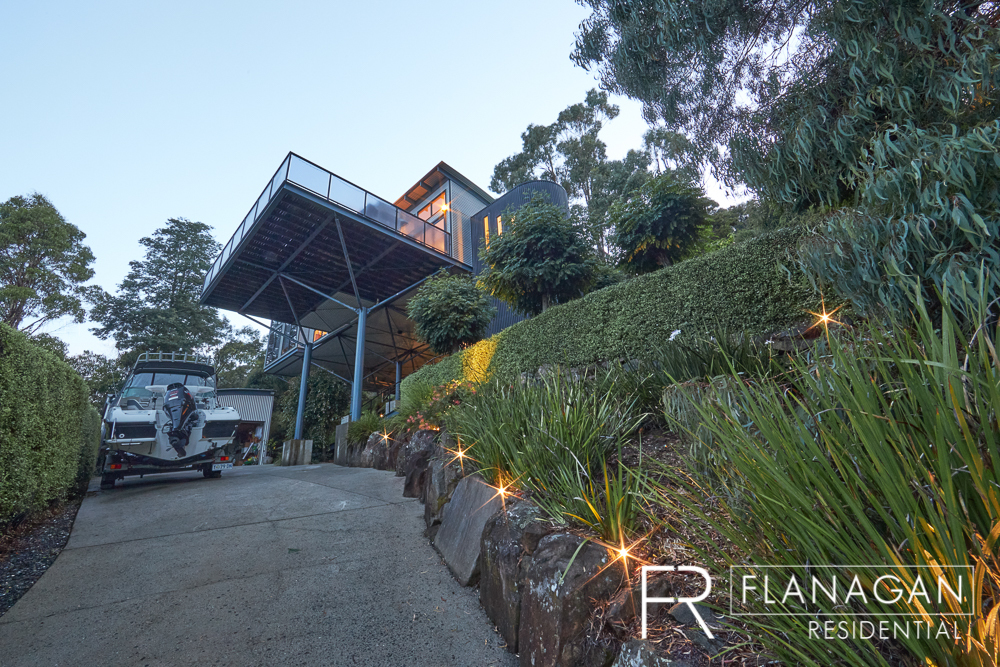 Flanagan Residential | Rae Smith | Paul Flanagan | Property Sales | West Launceston