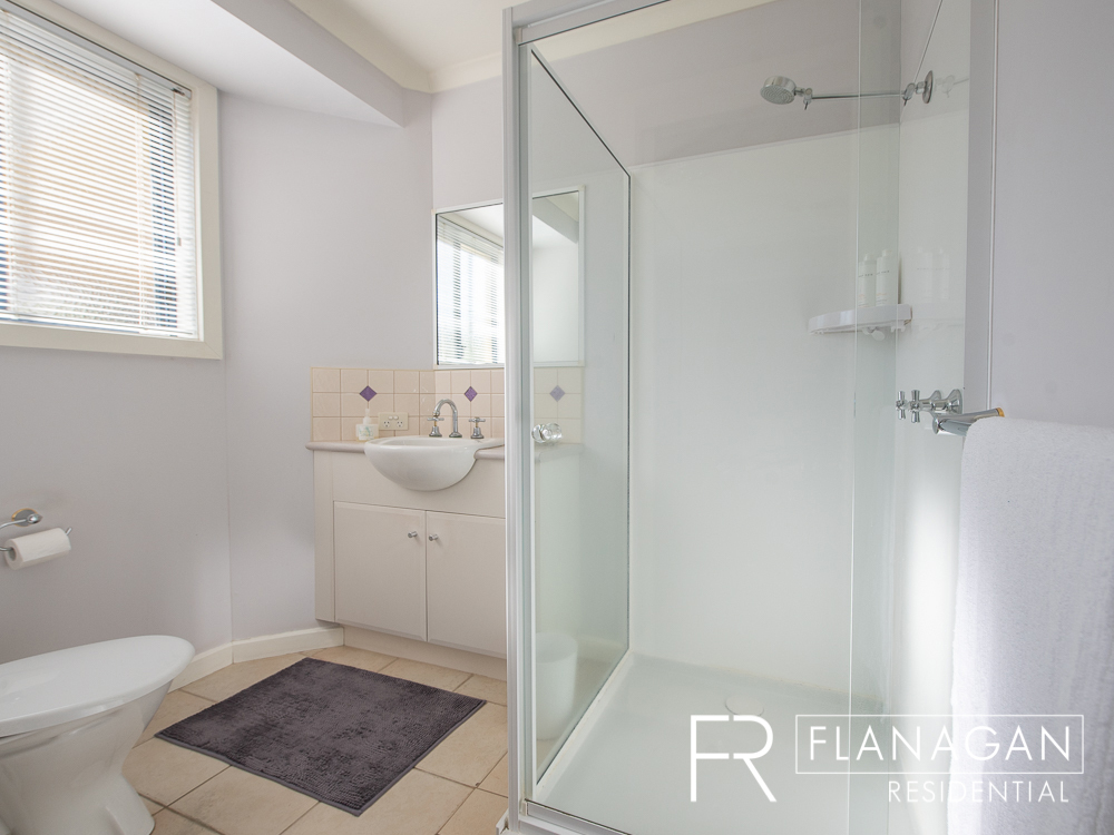 Flanagan Residential | For Sale | Paul Flanagan | Youngtown