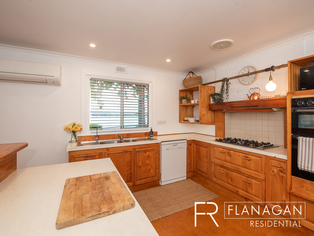 For Sale | Flanagan Residential | Gravelly Beach | Rae Smith