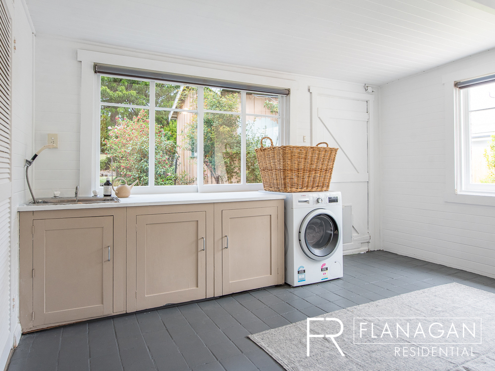 For Sale | Flanagan Residential | Gravelly Beach | Rae Smith