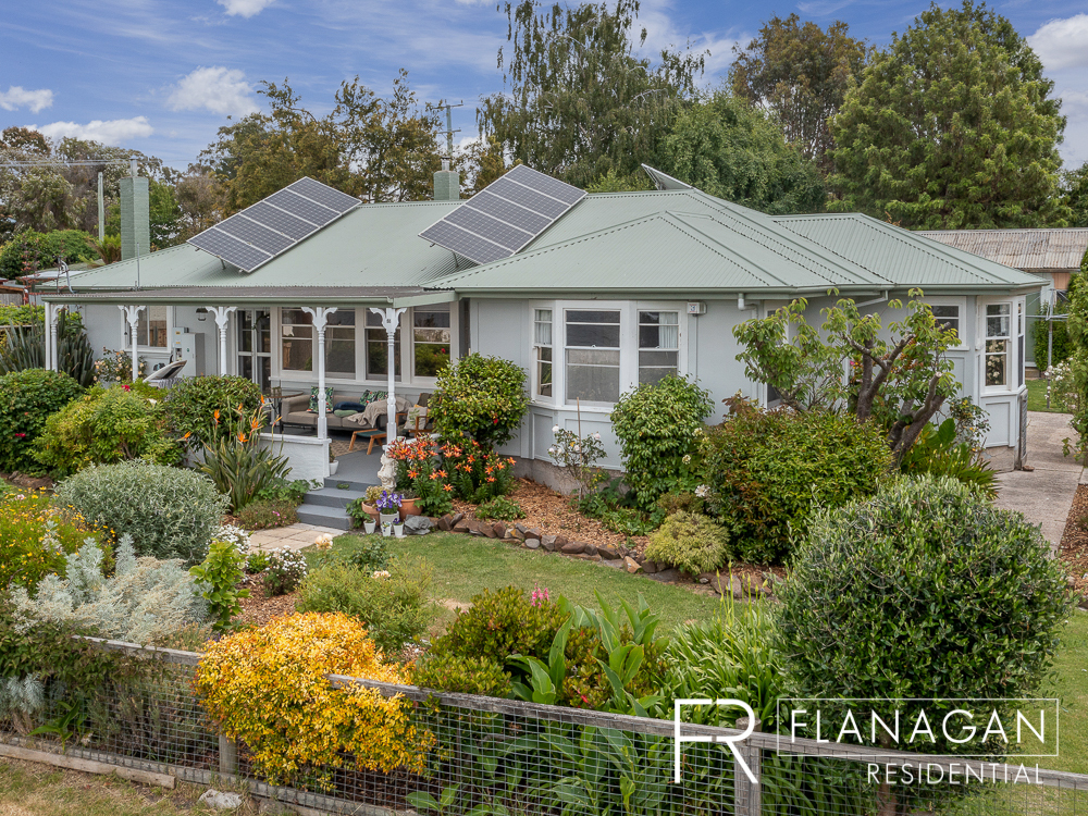 For Sale | Flanagan Residential | Gravelly Beach | Rae Smith