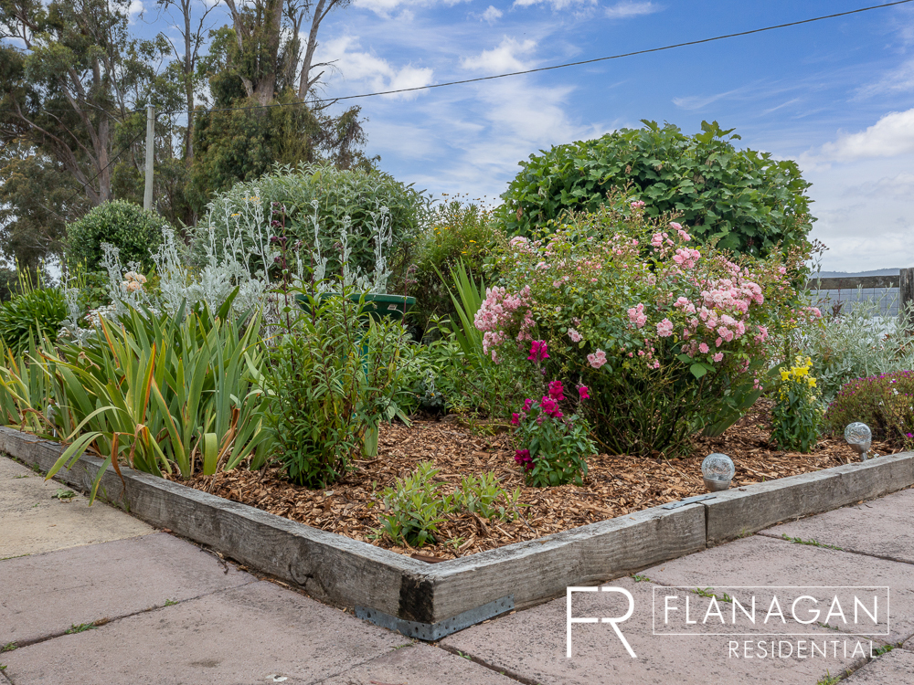 For Sale | Flanagan Residential | Gravelly Beach | Rae Smith