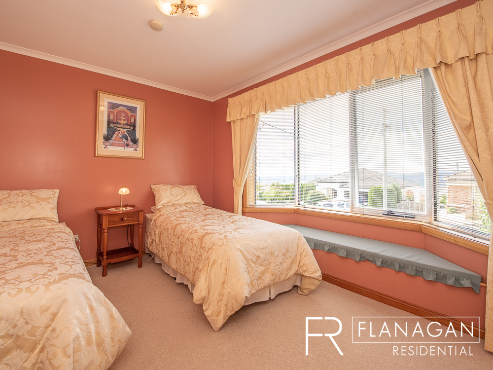 For Sale | Flanagan Residential | Paul Flanagan | Rae Smith | Riverside