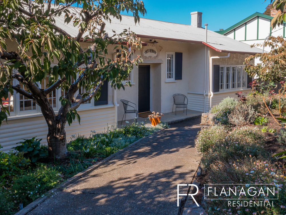 Flanagan Residential | For Sale | Newstead | Rae Smith
