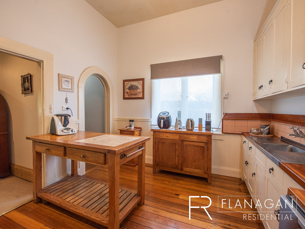 For Sale | Flanagan Residential | Paul Flanagan | Rae Smith | Newstead