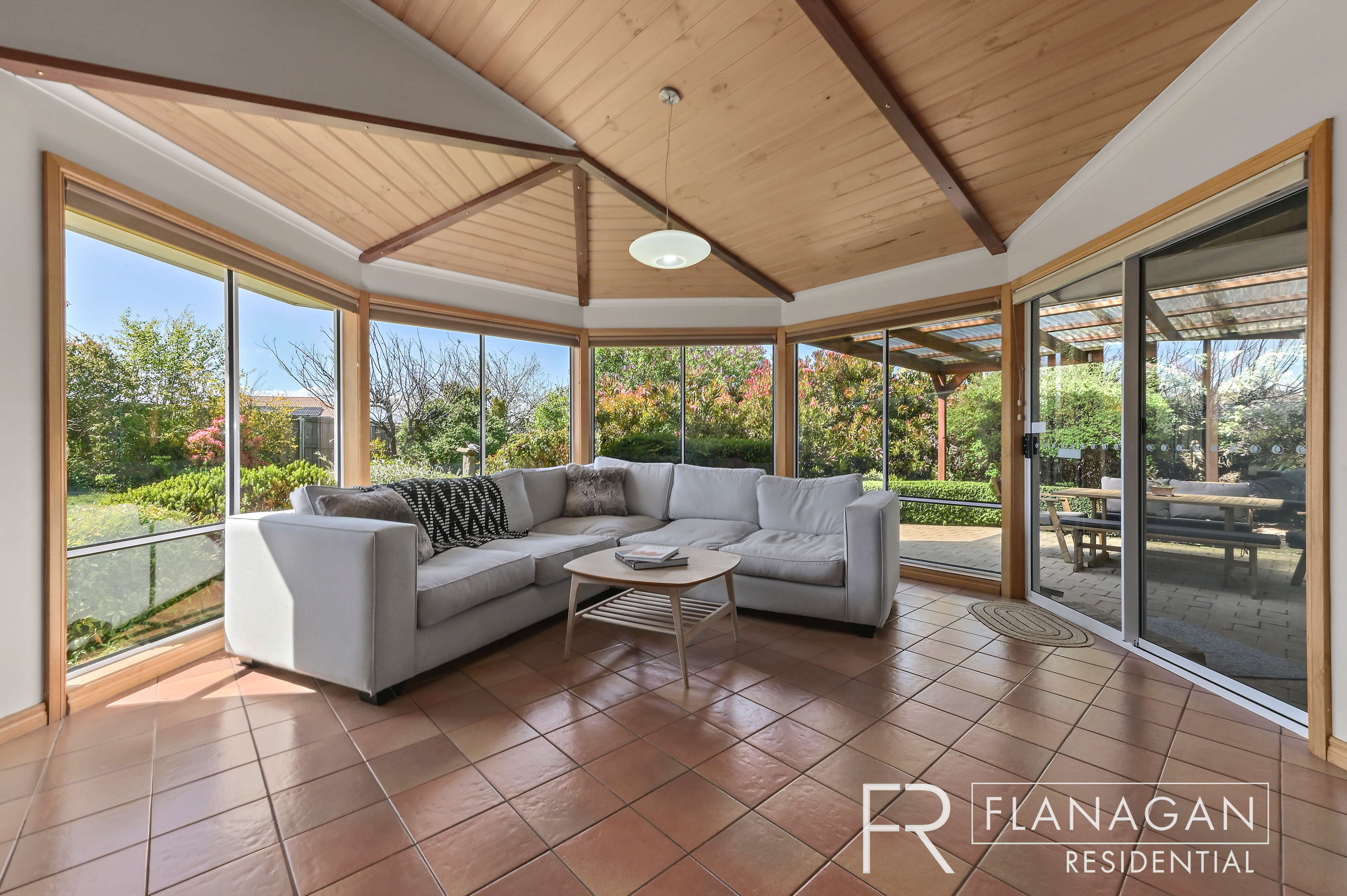 For Sale | Rae Smith | Flanagan Residential | Grindelwald