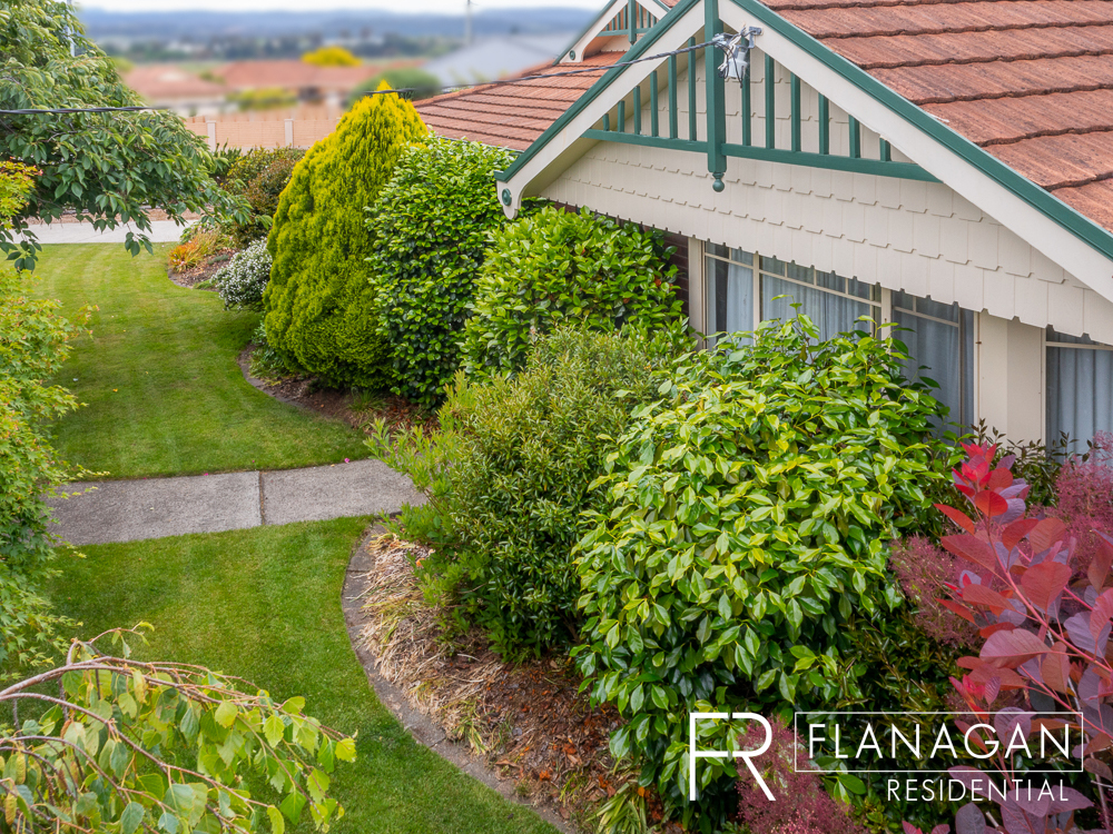 For Sale | Flanagan Residential | Rae Smith | Riverside