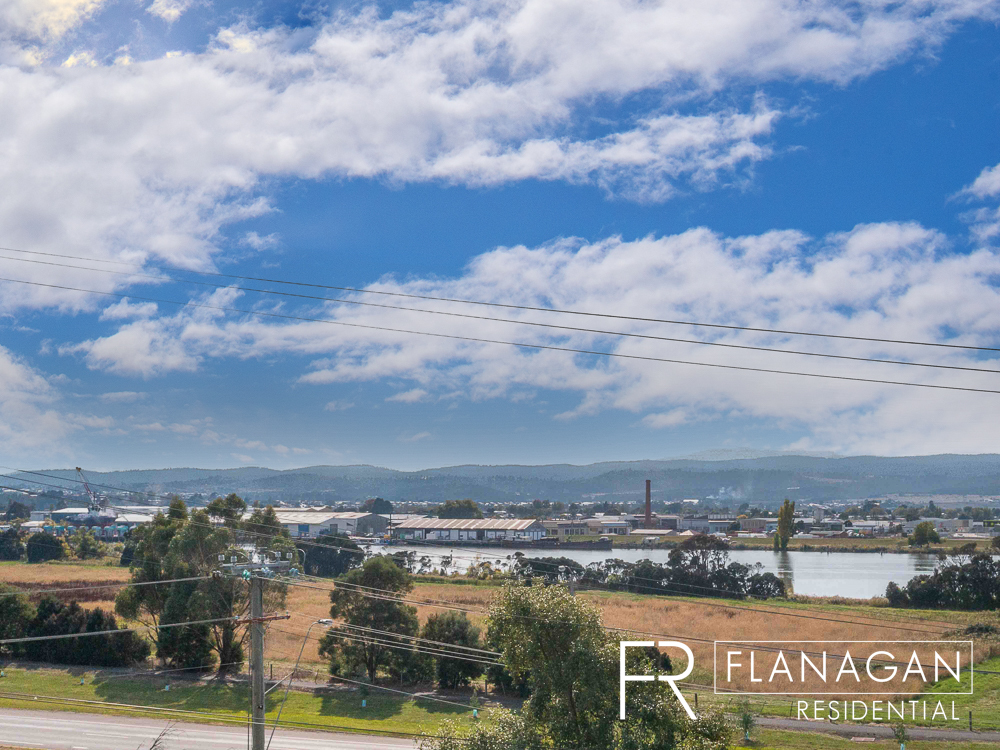 For Sale | Flanagan Residntial | Trevallyn | Paul Flanagan