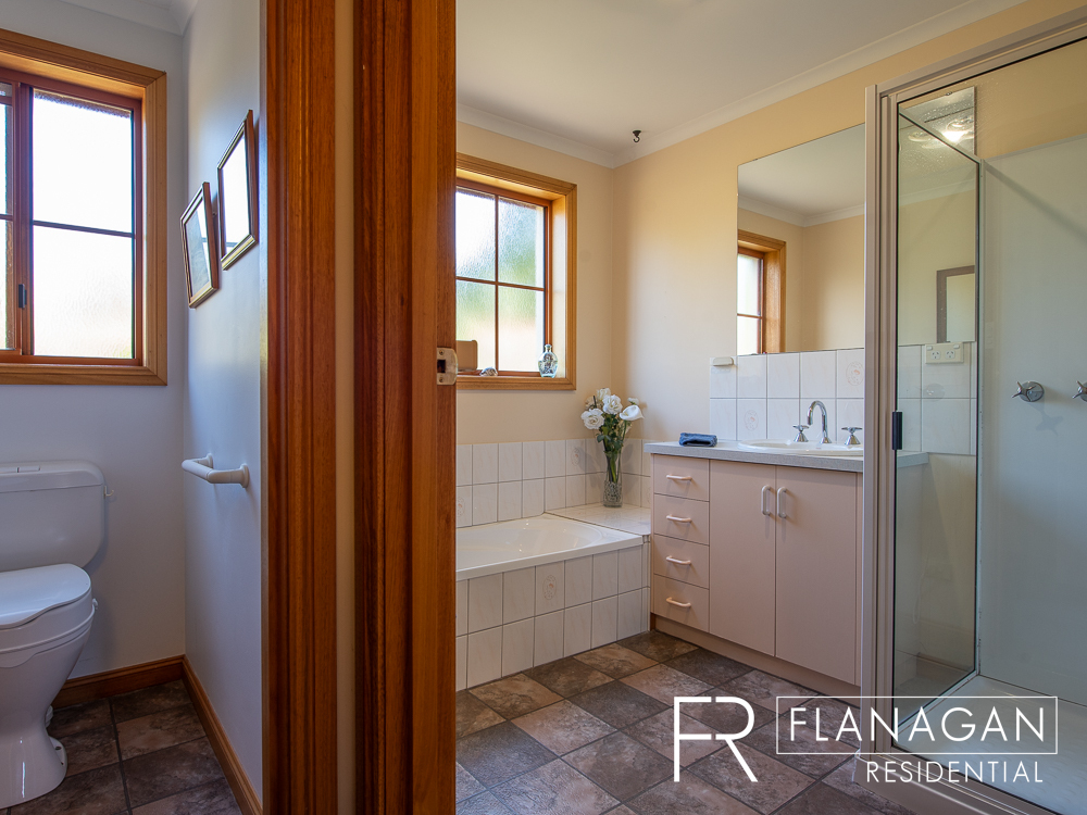 For Sale | Flanagan Residential | Paul Flanagan | Grindelwald