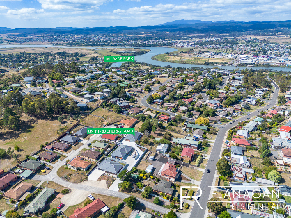 For Sale | Trevallyn | Flanagan Residential | Rae Smith