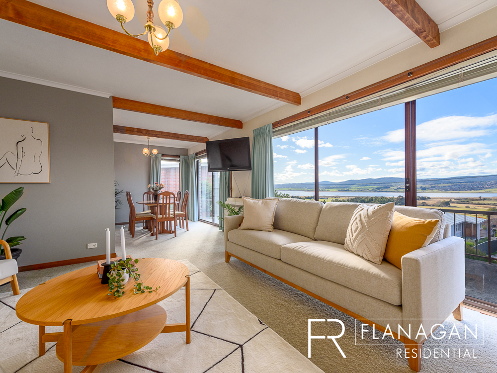 For Sale | Riverside | Flanagan Residential | Rae Smith