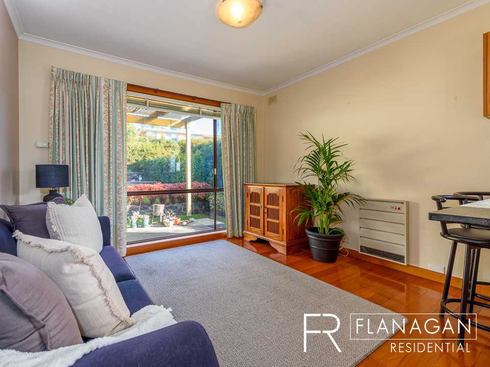 For Sale | Riverside | Flanagan Residential | Rae Smith