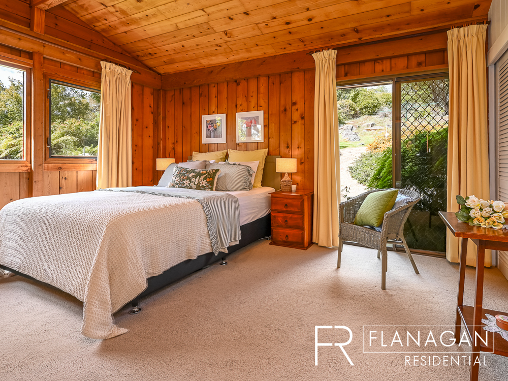 For Sale | Paul Flanagan | Riverside | Flanagan Residential