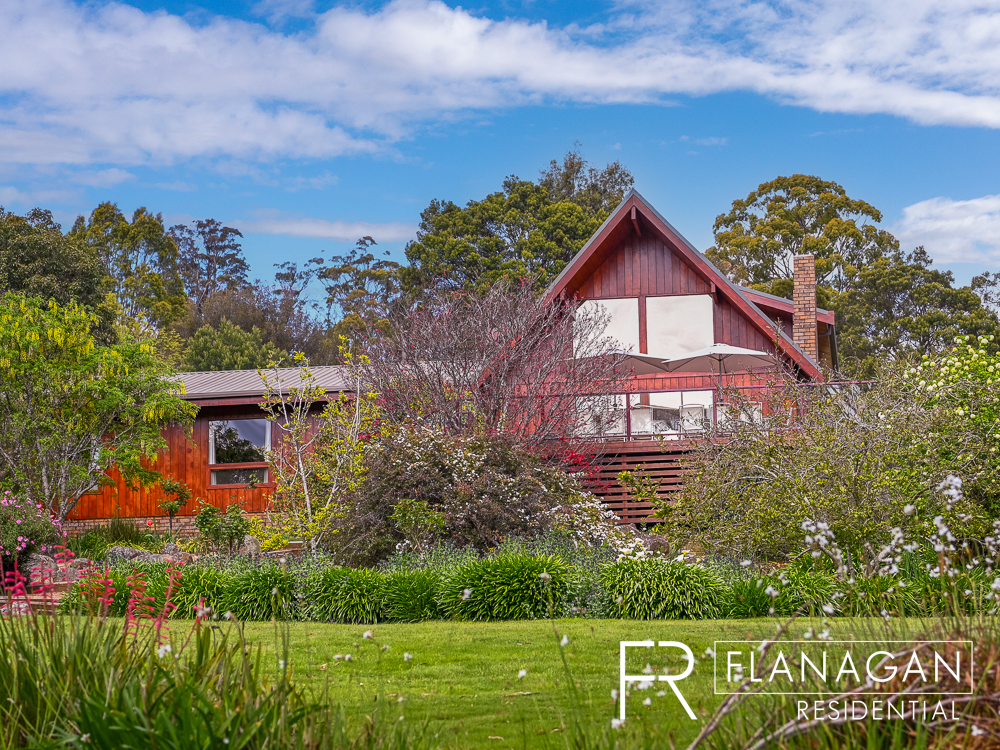 For Sale | Paul Flanagan | Riverside | Flanagan Residential