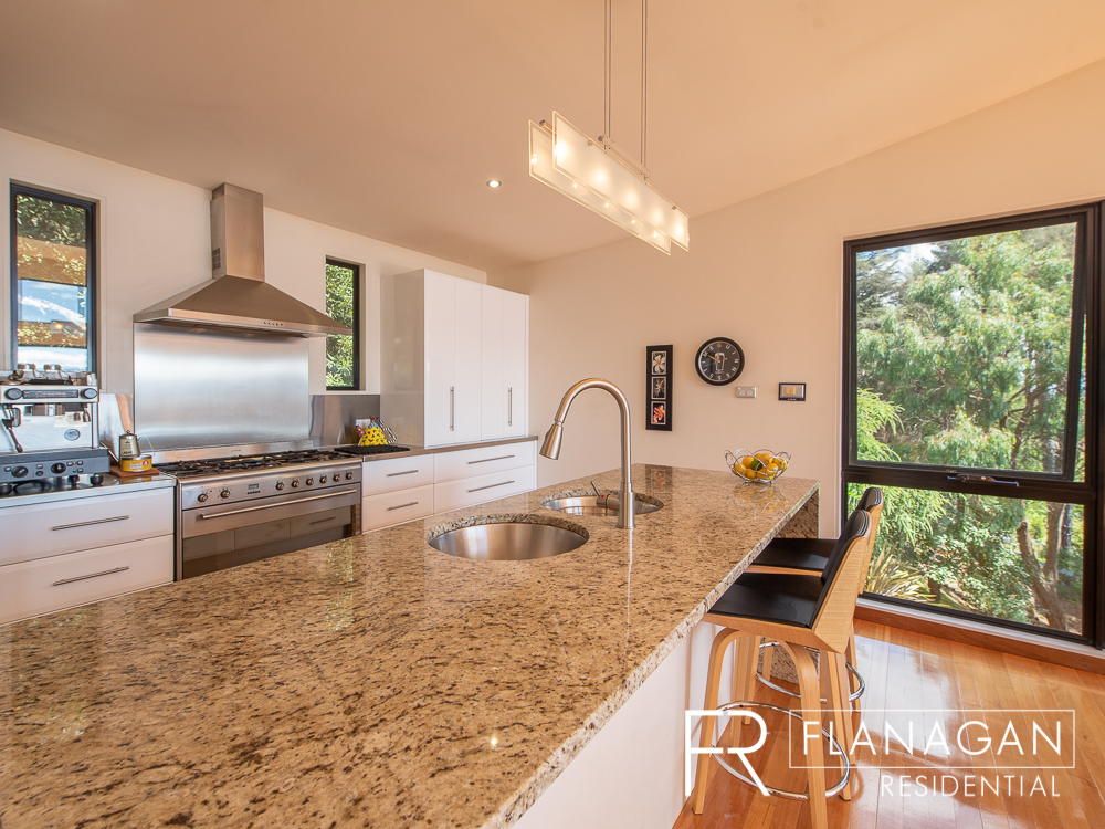 Flanagan Residential | Rae Smith | Paul Flanagan | Property Sales | West Launceston