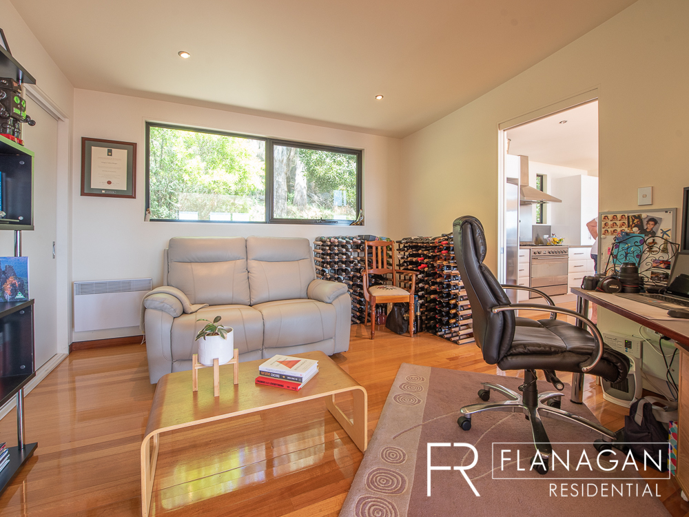 Flanagan Residential | Rae Smith | Paul Flanagan | Property Sales | West Launceston