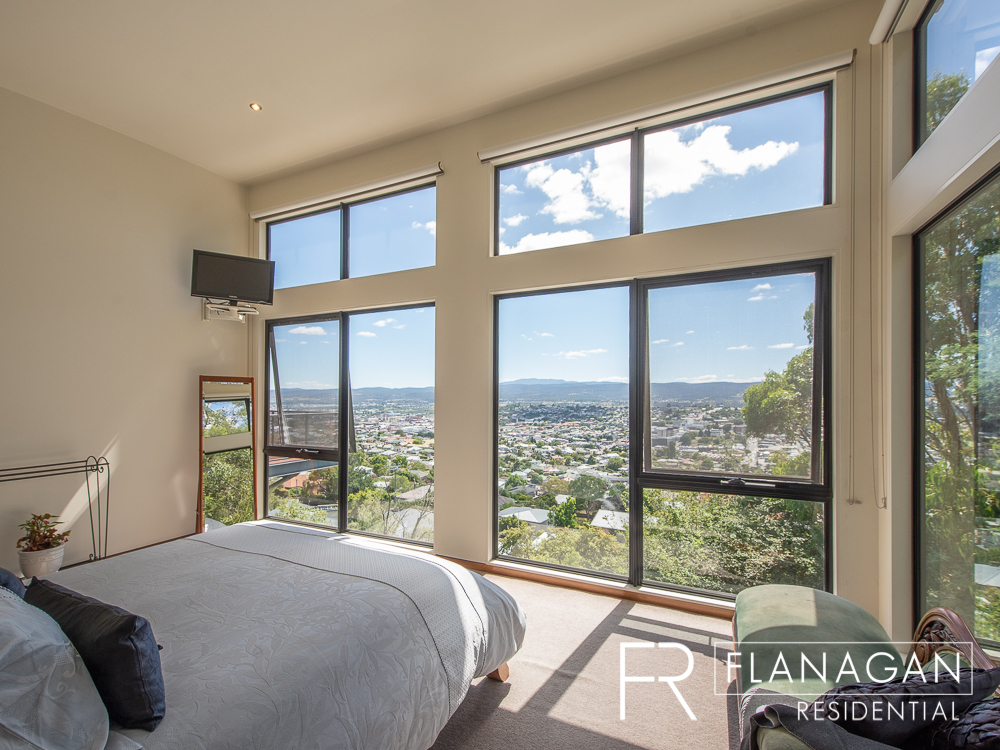 Flanagan Residential | Rae Smith | Paul Flanagan | Property Sales | West Launceston