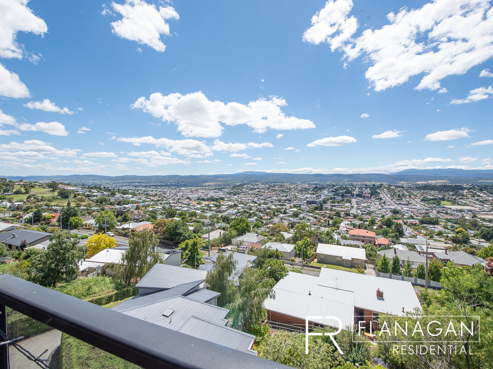 Flanagan Residential | Rae Smith | Paul Flanagan | Property Sales | West Launceston