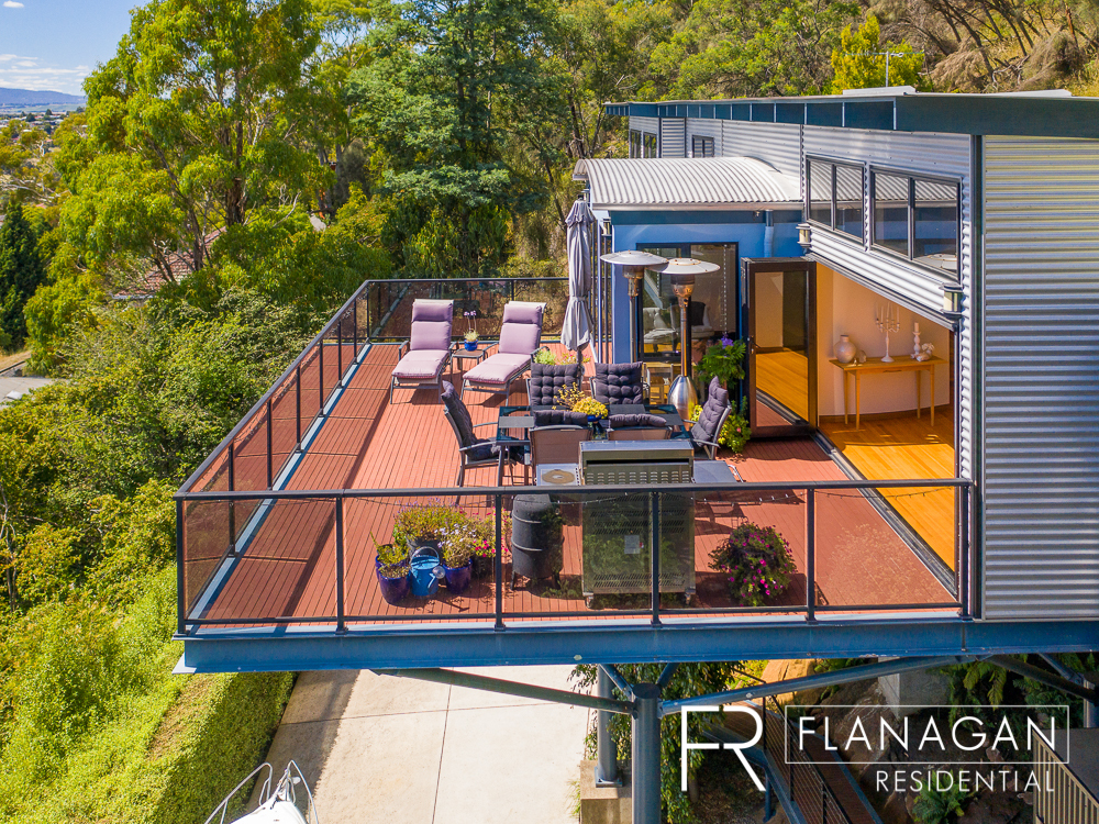 Flanagan Residential | Rae Smith | Paul Flanagan | Property Sales | West Launceston