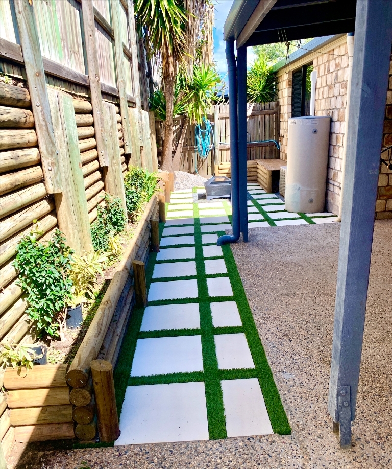 Gladstone Real Estate 3 Bedroom Duplex in Clinton