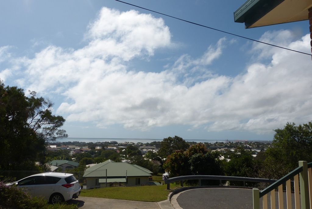 Gladstone Real Estate THE VIEW IS AMAZING