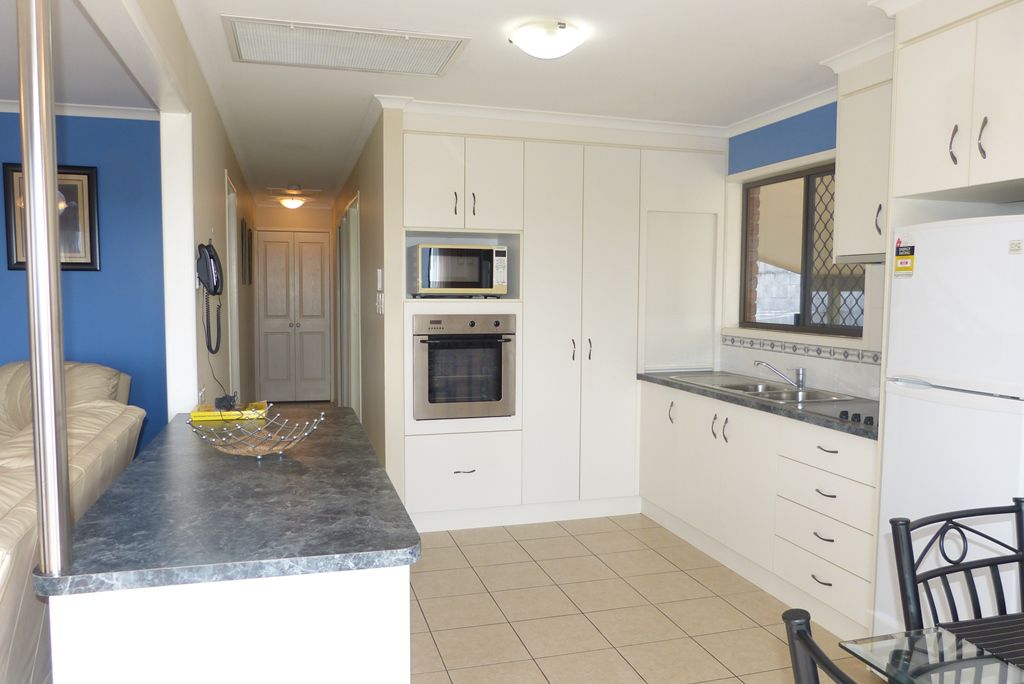 Gladstone Real Estate THE VIEW IS AMAZING