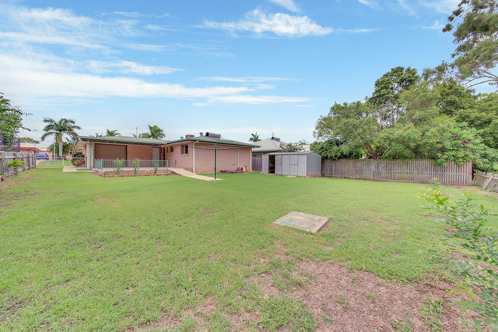 Gladstone Real Estate LOW SET BRICK IN TELINA