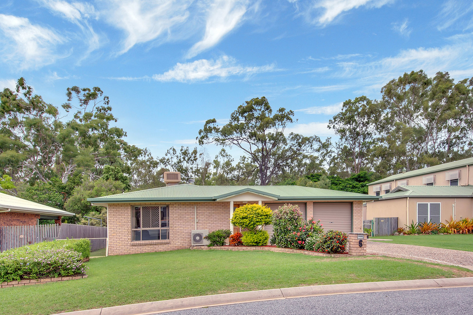 Gladstone Real Estate LOW SET BRICK IN TELINA