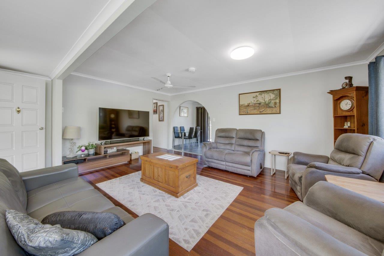 Gladstone Real Estate Entry Level Buyer or Investment