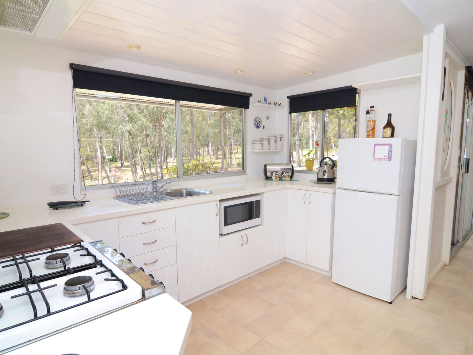 InHouse Real Estate Wolumla Wonder