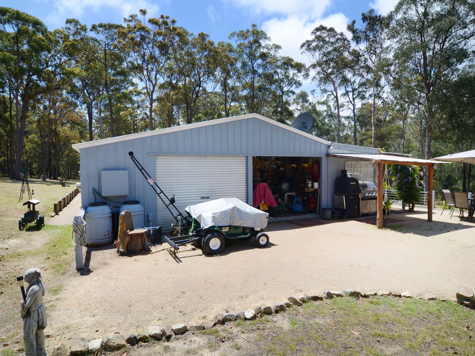 InHouse Real Estate Wolumla Wonder